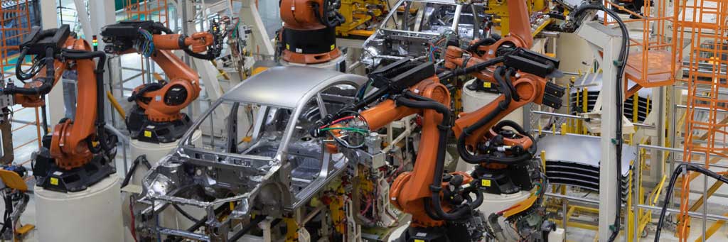 engineer-site-visit-car-manufacturing